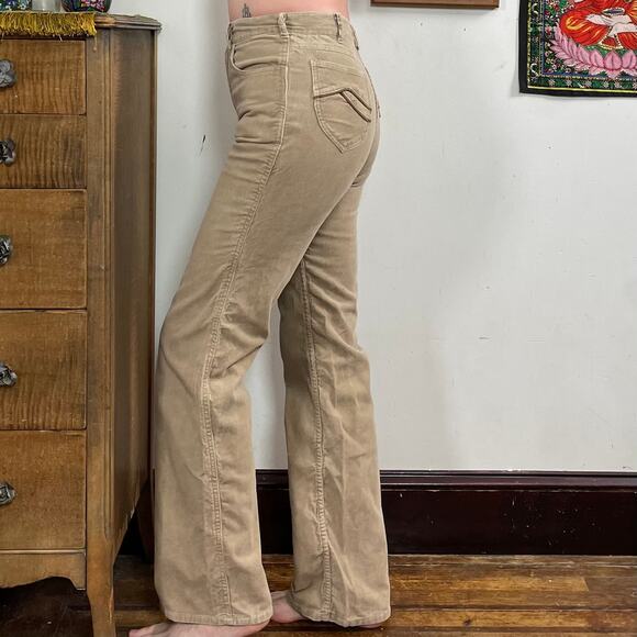 Vintage Tan Corduroy Pants, 1970s Straight Leg High Waisted Jeans Mens Sz 33 (M) - Picture 8 of 11